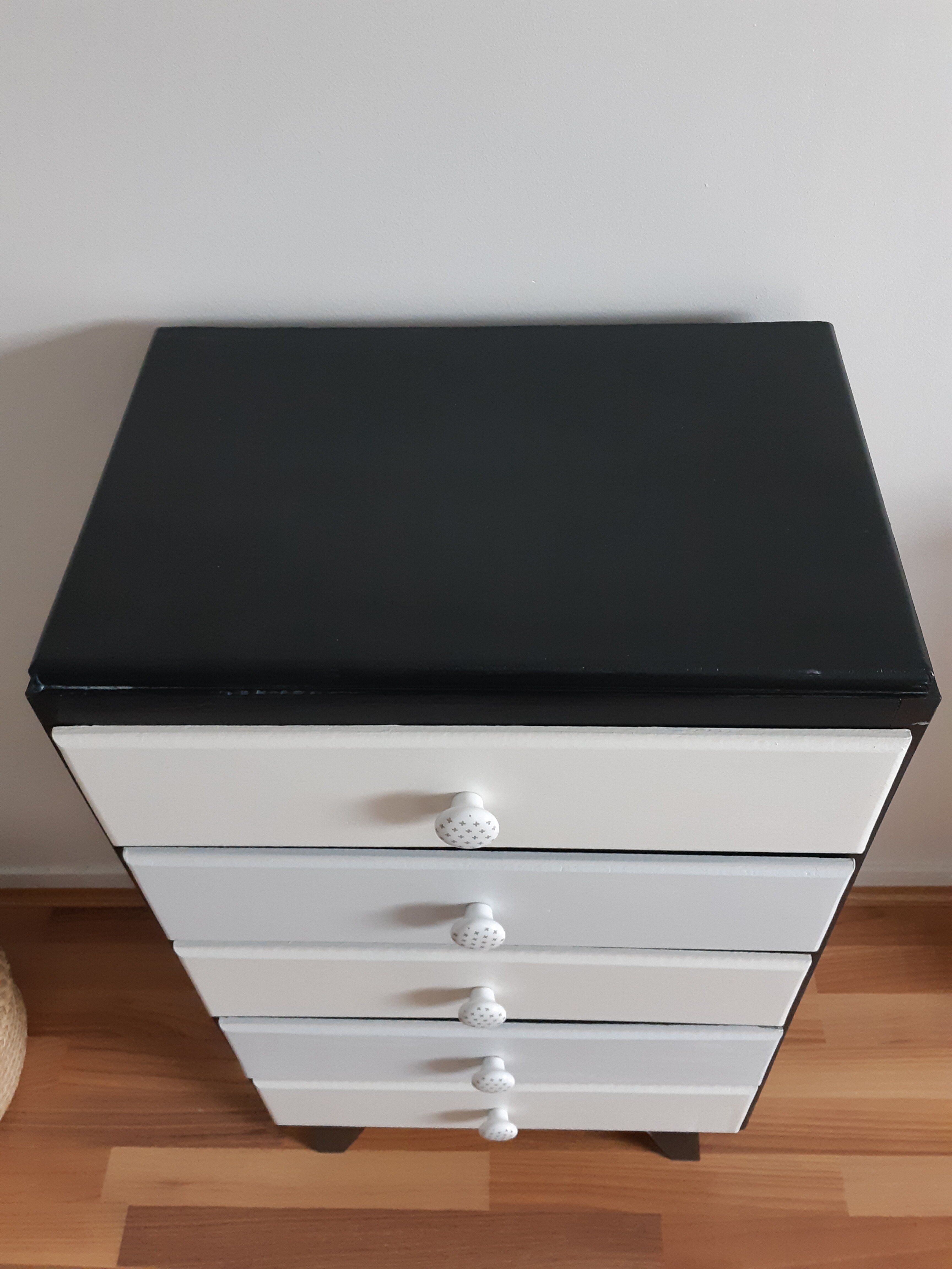 Vintage feet compass dresser