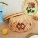 Round raffia box - vintage