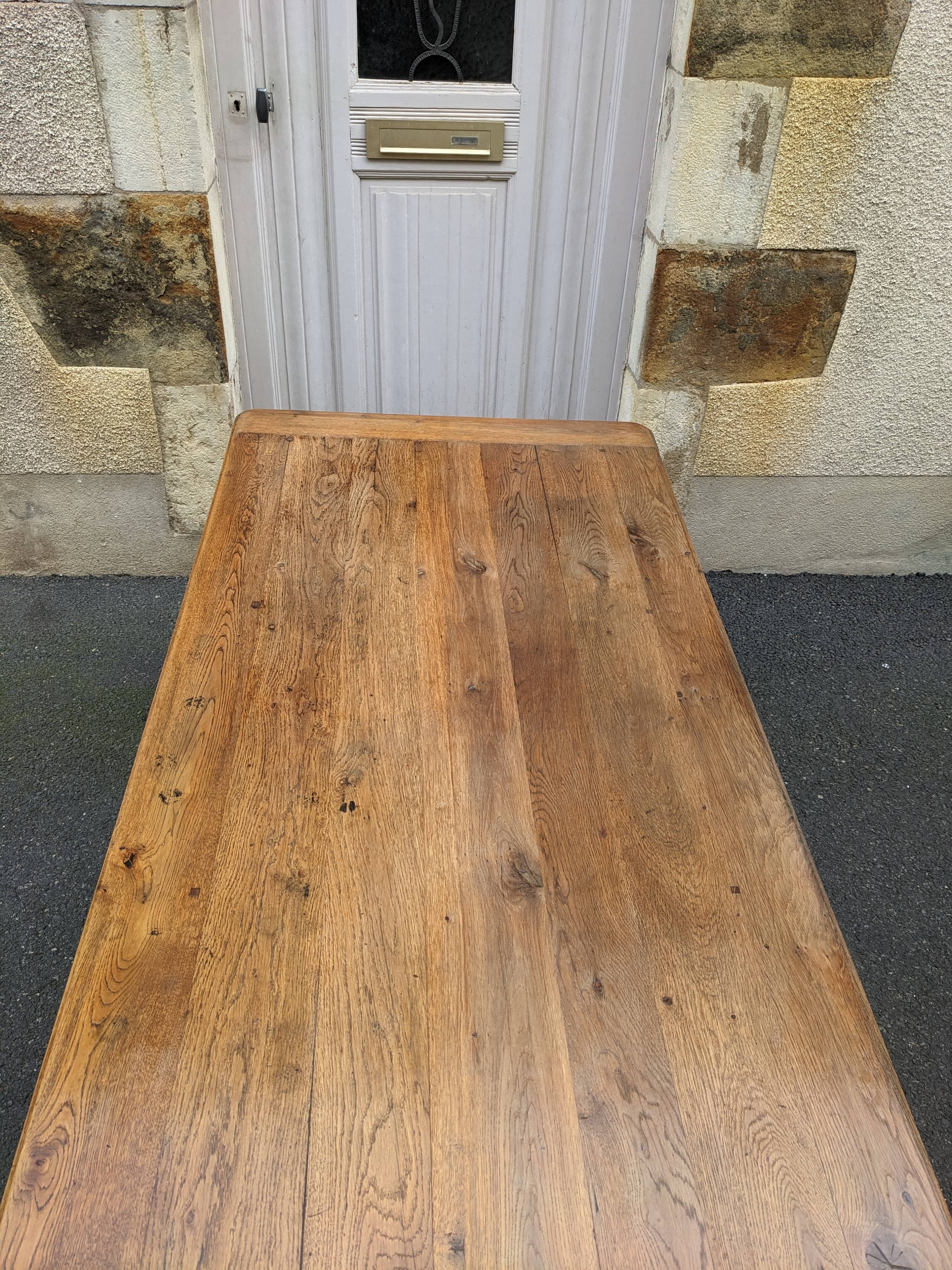 Table de ferme chêne