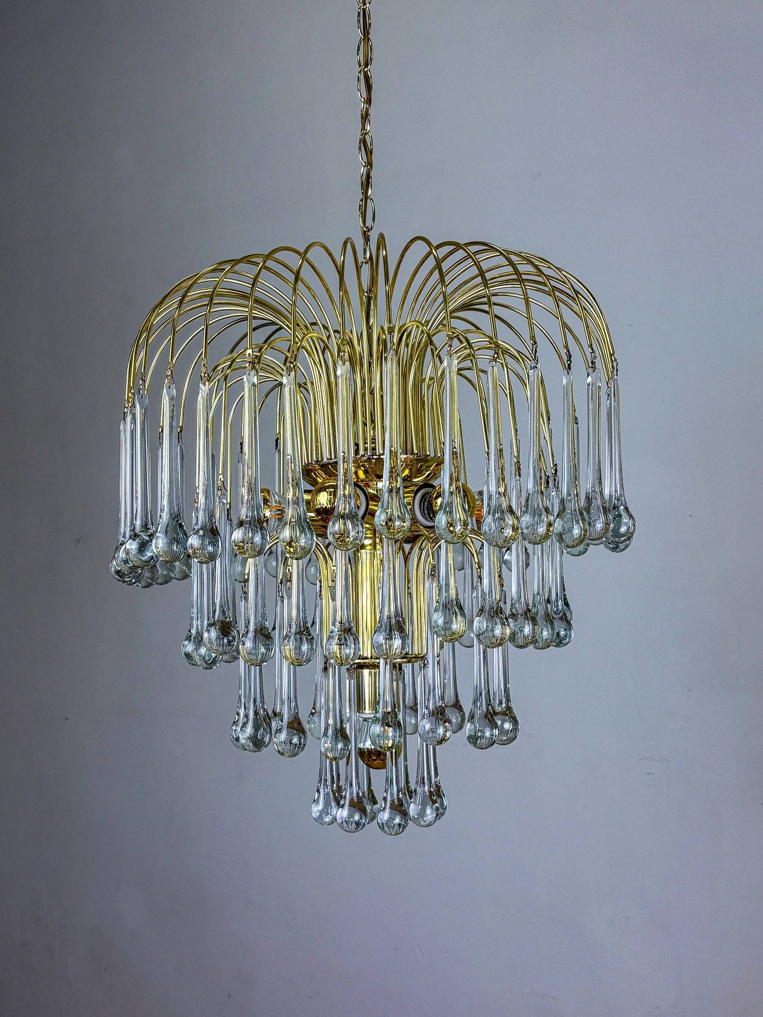 Four-tier cascade teardrop chandelier by Venini, Murano glass, Italy 1970s