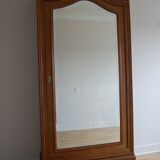 Hat gendarme armoire