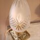 Chiseled glass lamp with brass base - bronze