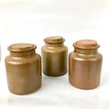 Set of 3 varnished sandstone pots