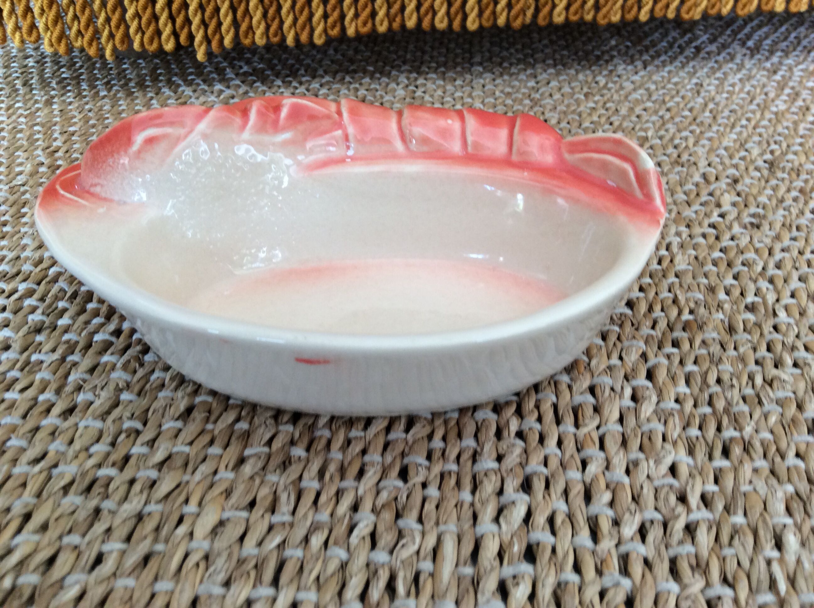 Crayfish pocket vacuum