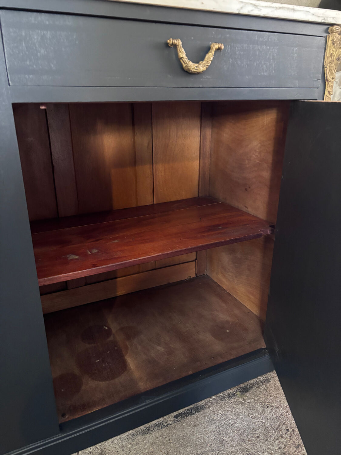 Enfilade ou buffet avec marbre