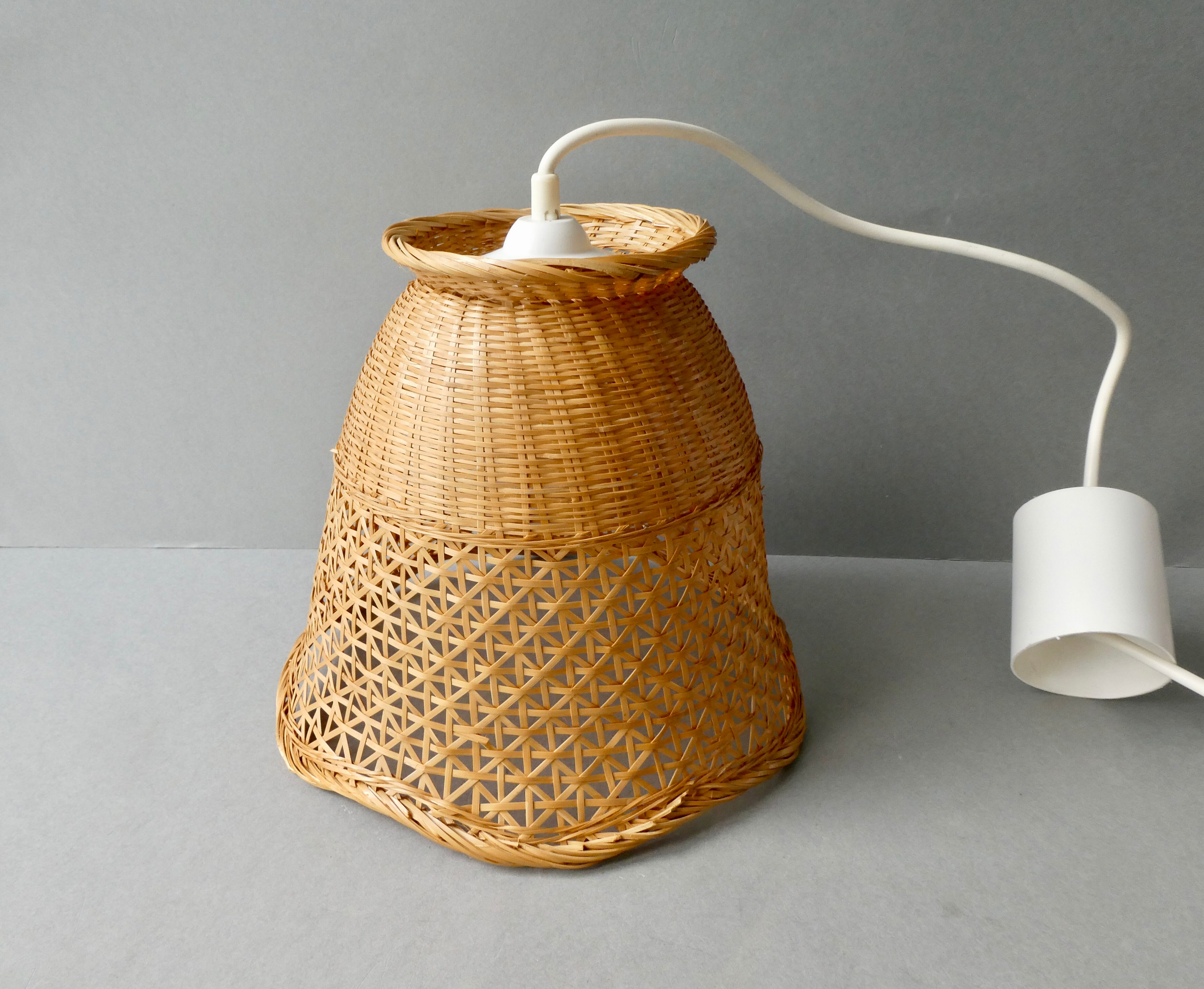 Woven wicker suspension, 70s