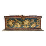 Antique Metal Cookie Tin - Huntley & Palmers