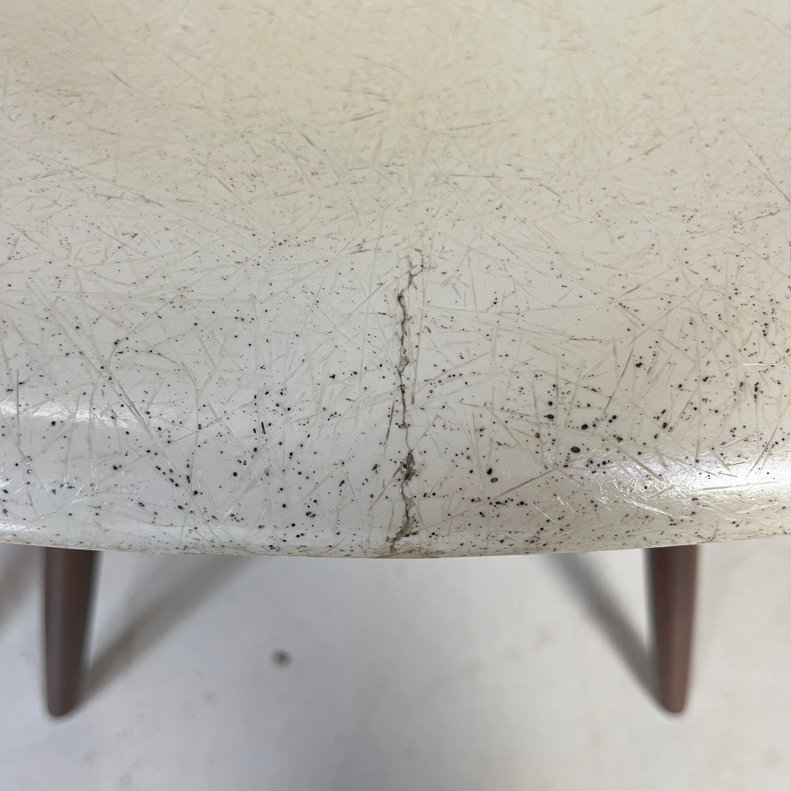DSW side chairs by Charles & Ray Eames for Herman Miller