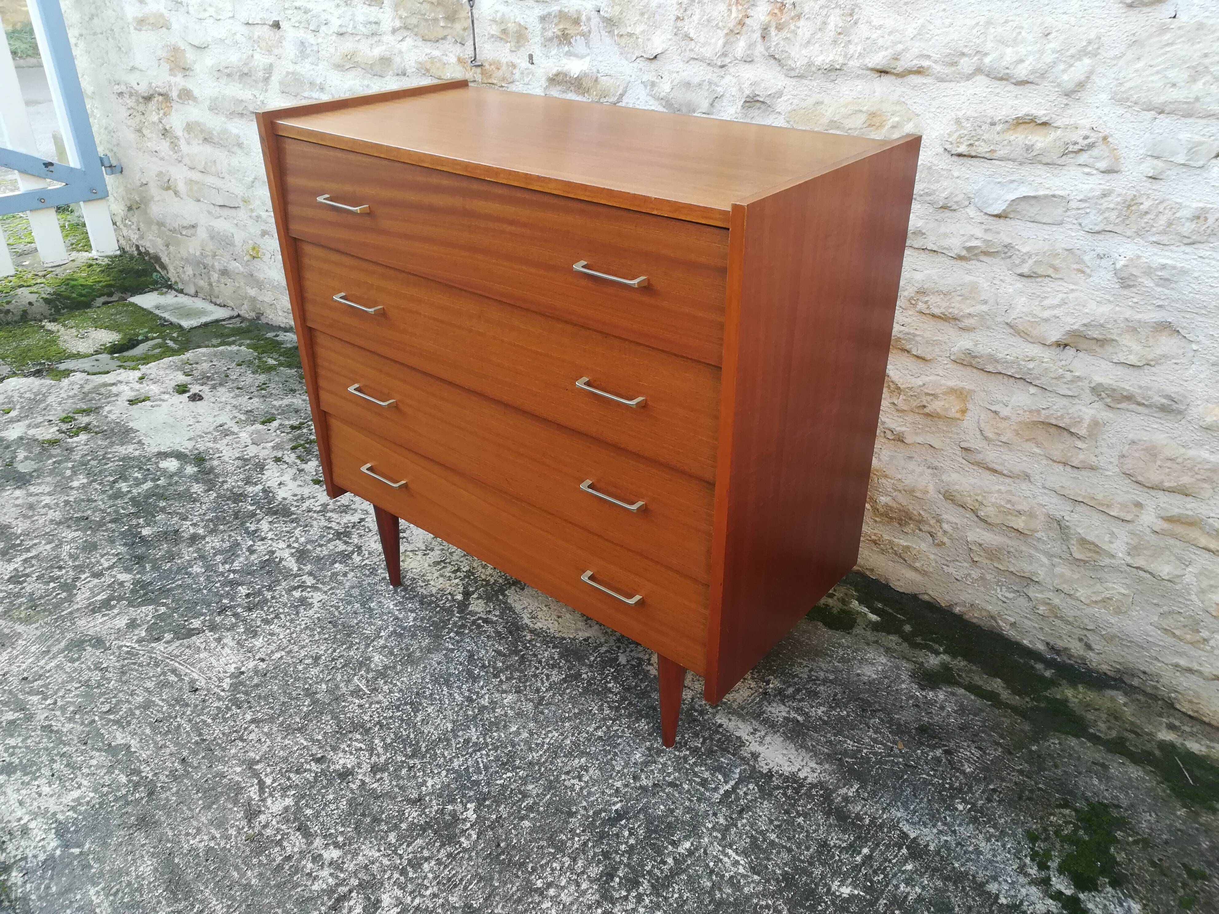 Commode vintage