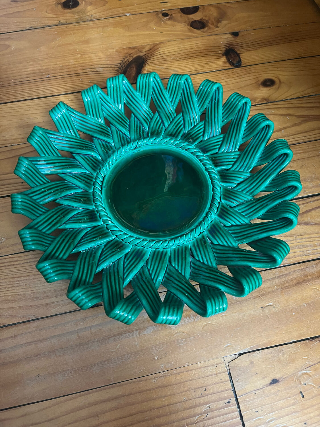 Large slurry fruit cup, 50s