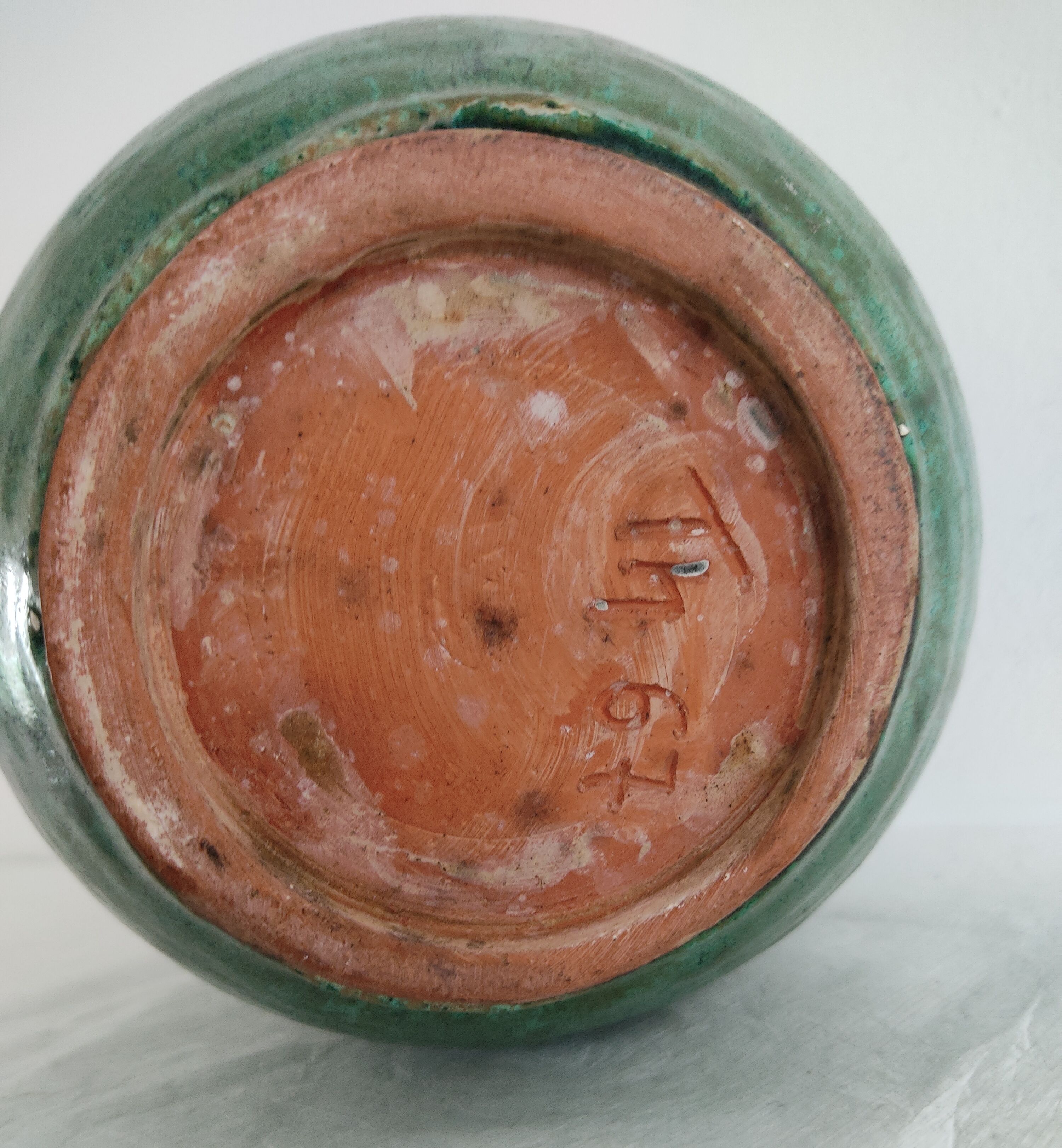 Vintage ceramic green vase signed th 67