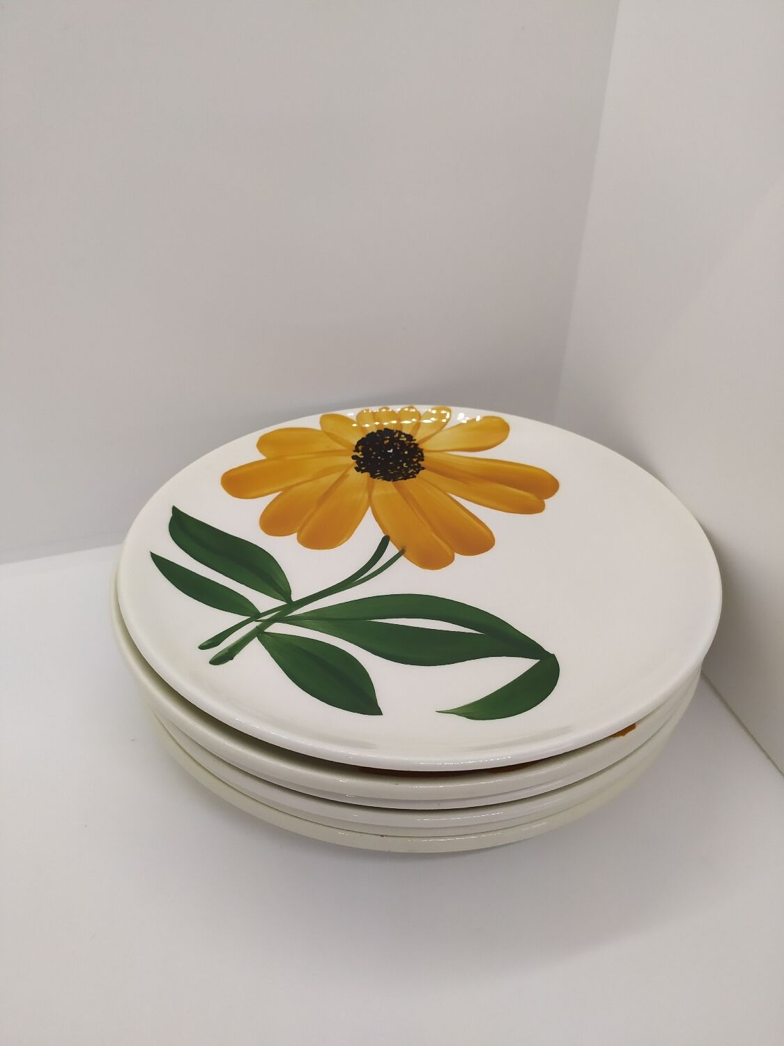 Vintage Gien dessert plates