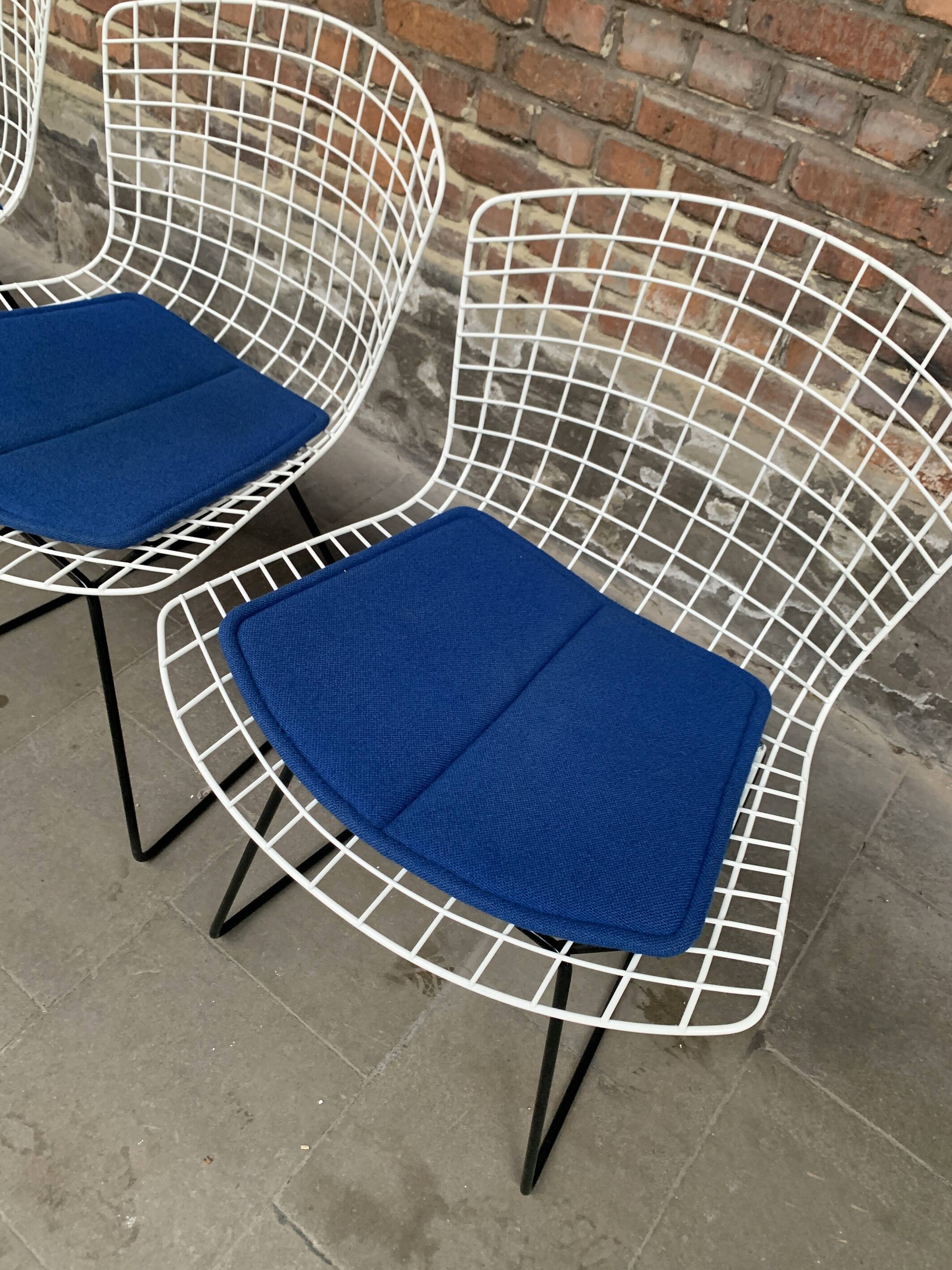 4 chaises 420 par Harry Bertoia pour Knoll International, 1960