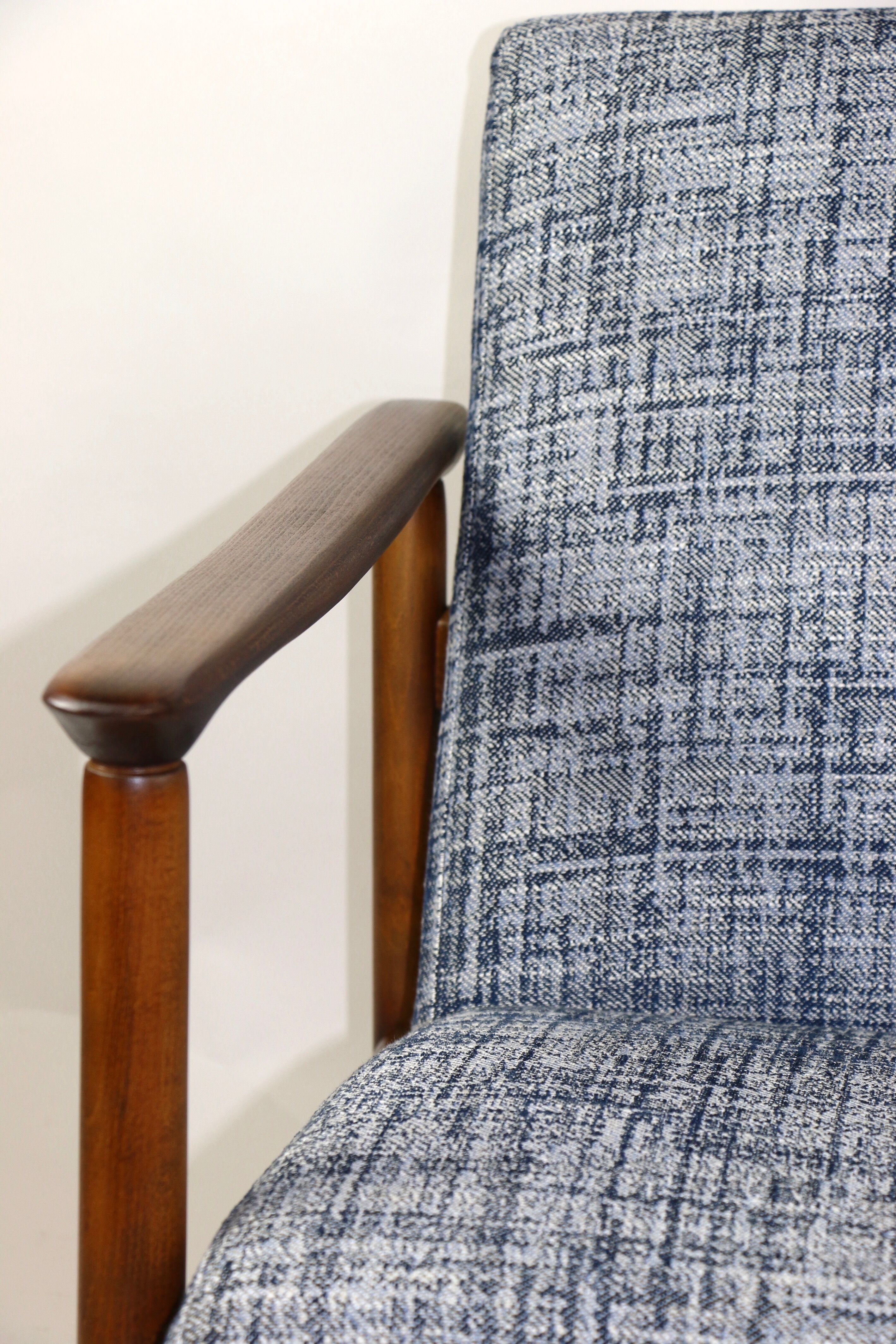 Fauteuil bleu par Edmund Homa, années 1970