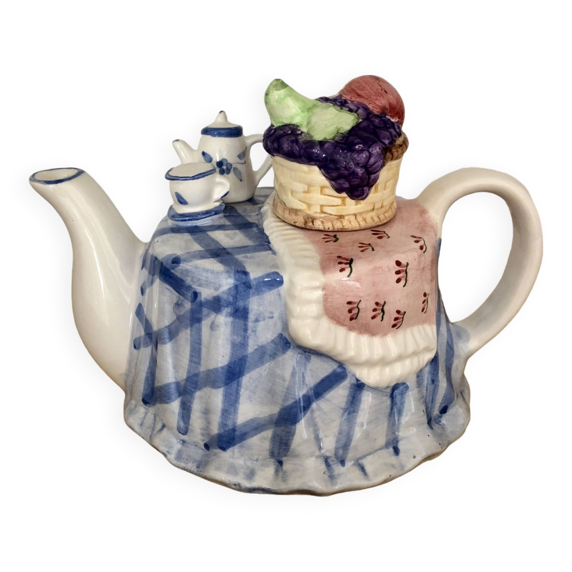 L.Dake & ZN Amsterdam ceramic barbotine teapot