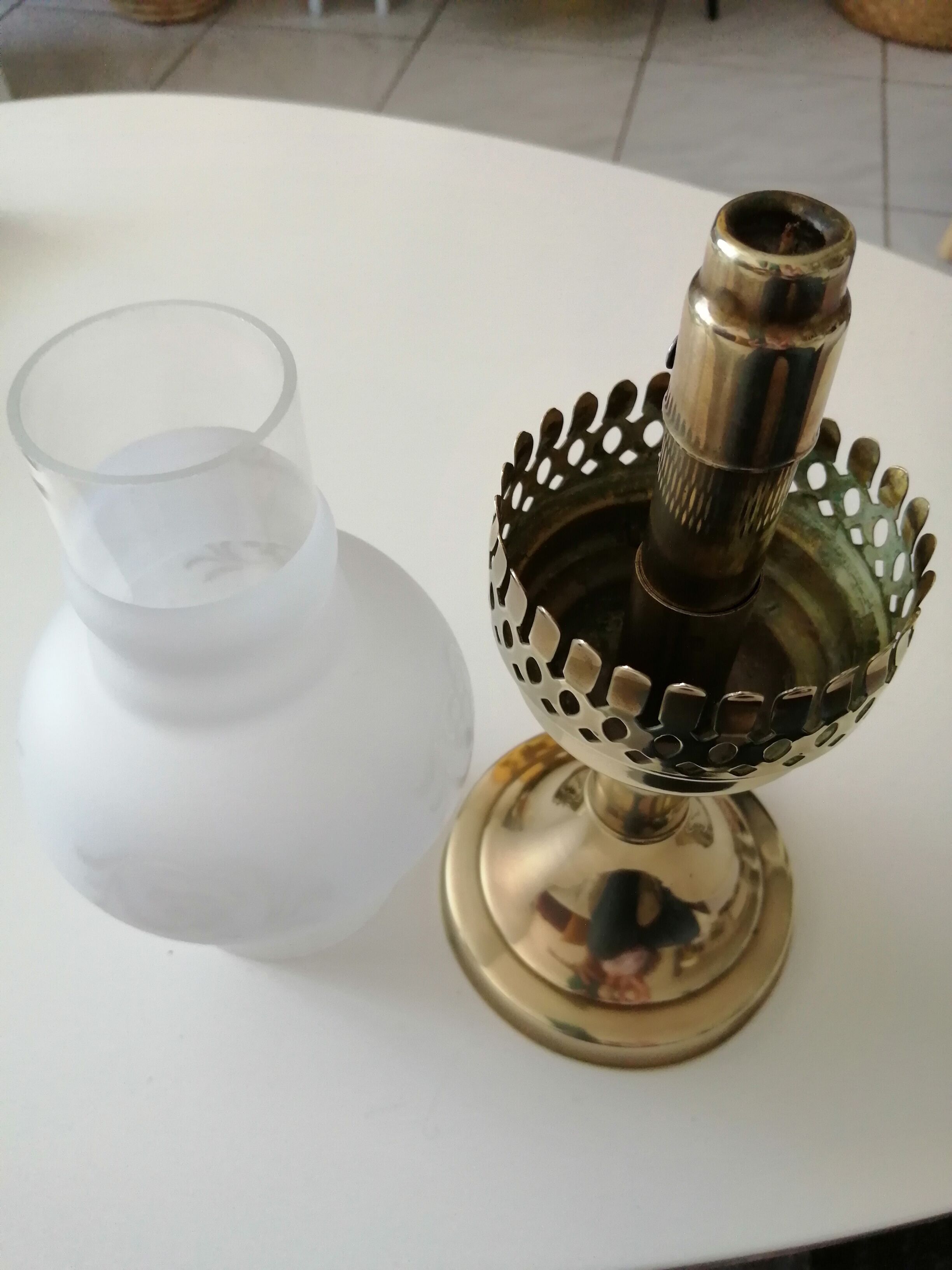 English candle lamp