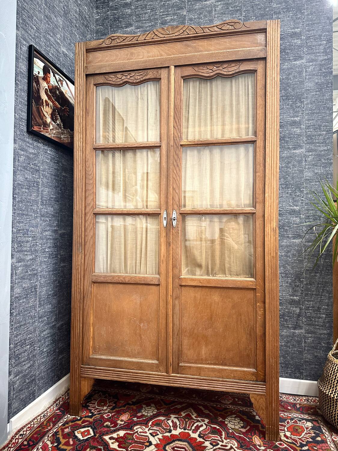 Art deco glass cabinet