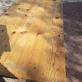 Farm table