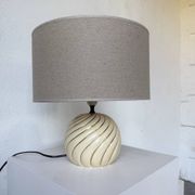 Lampe de table sphérique céramique ivoire et or Barbi