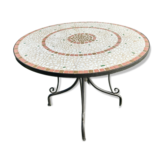 Iron table with ceramic top