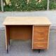 Bureau scandinave vintage en bois des années 70
