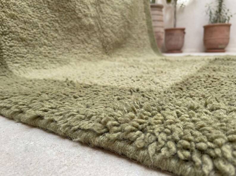 Authentic handmade Beni Ourain Berber rug 150/250 cm