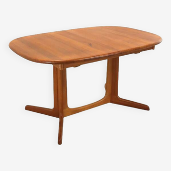 teak oval 2x extendable dining table 'Trouslokke