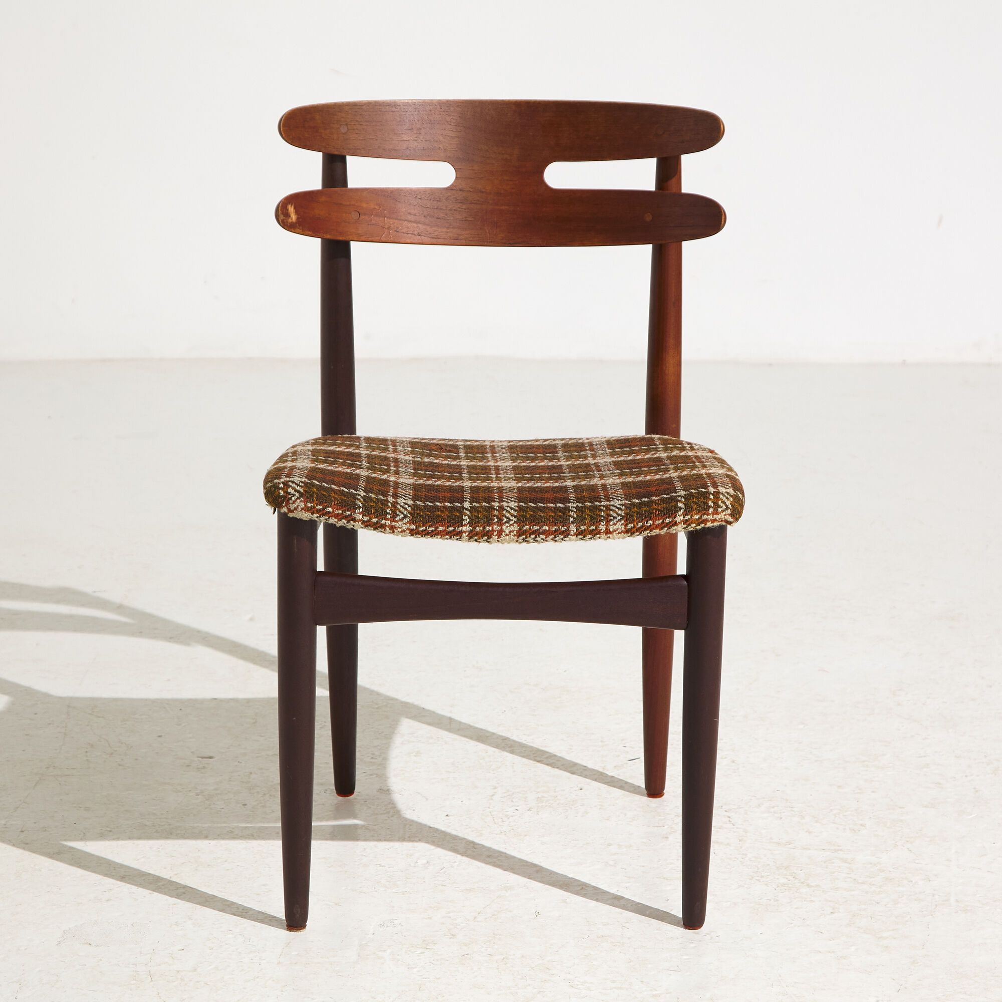 Model 178 teak dining chairs by johannes andersen for bramin