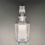 Carafe à alcool fort en verre transparent à facettes et bouchon travaillé