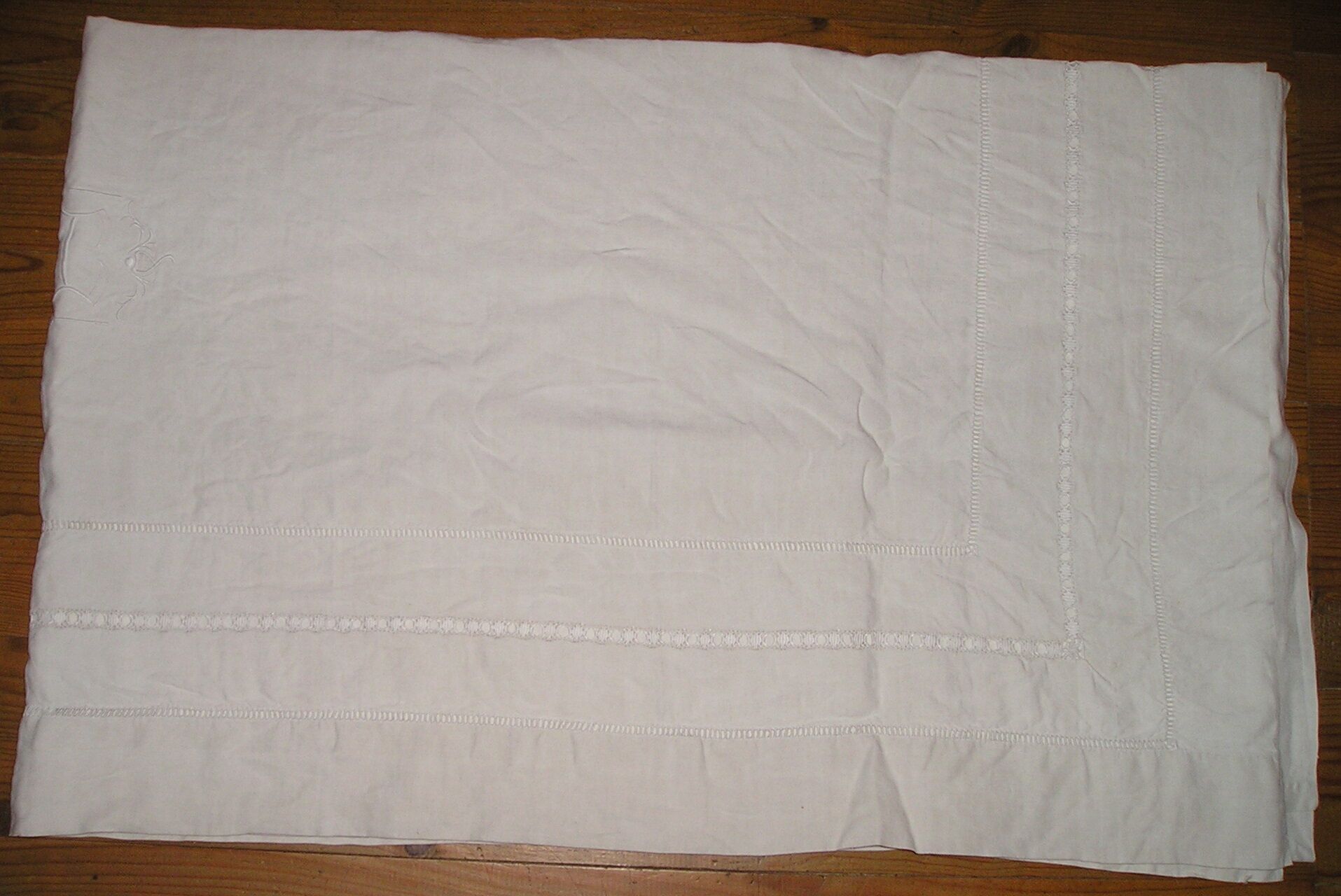 Former cloth linen with Monogram SC