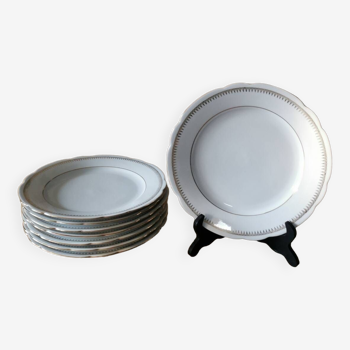 8 dinner plates in Bavaria porcelain, white and gold