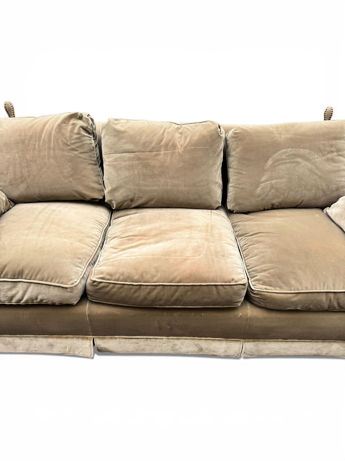 Beautiful Knole model canapé in velvet.