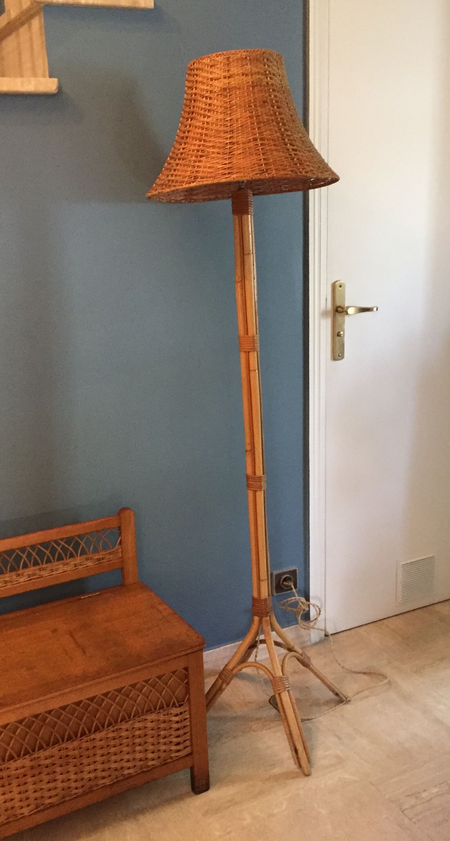 Rattan & bamboo vintage 1960 lamp