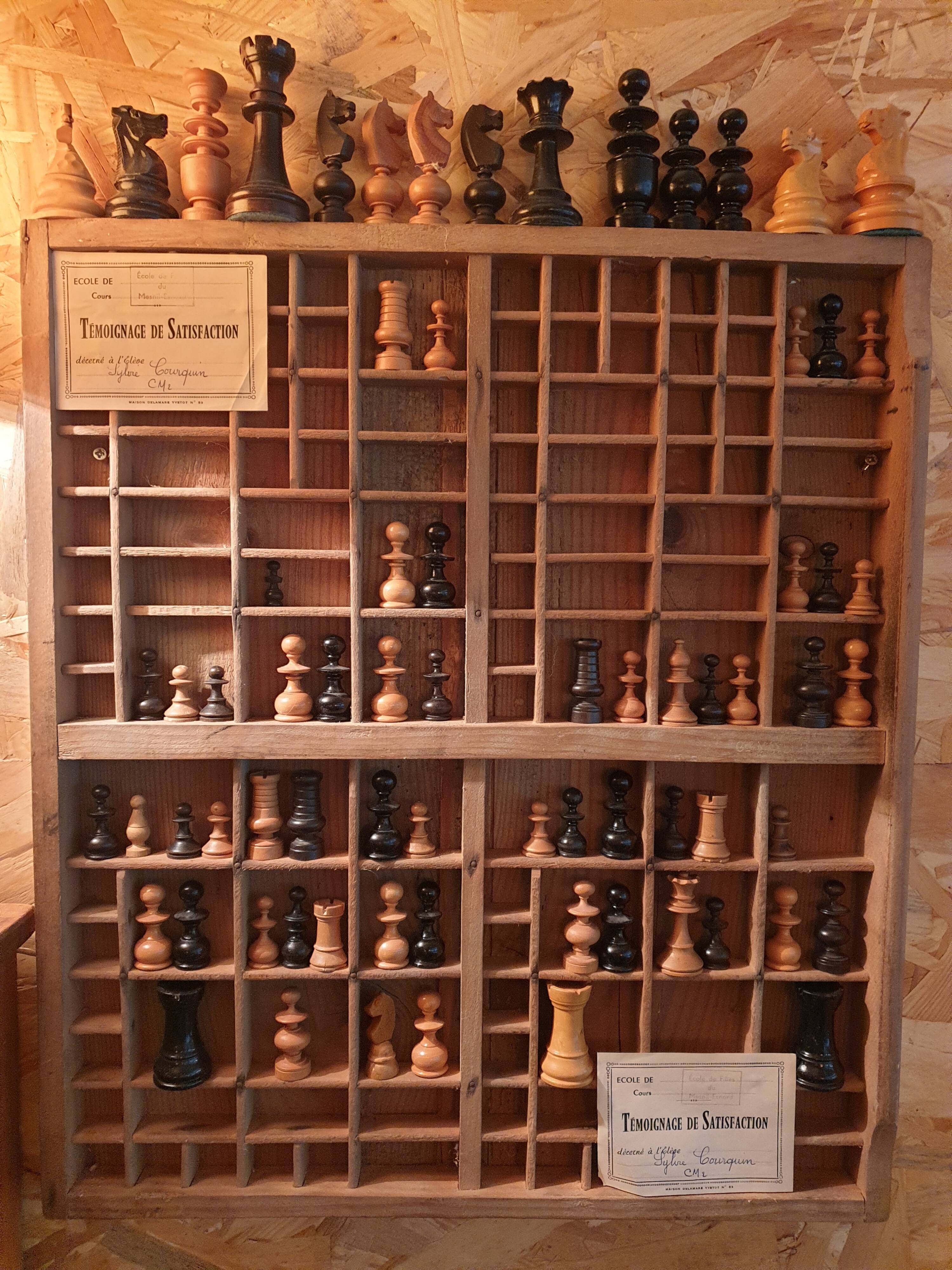Printing locker and wooden chess pieces