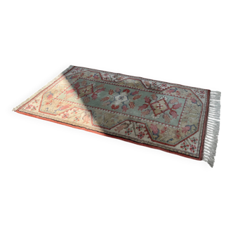 Vintage rug inspired by Art Deco.