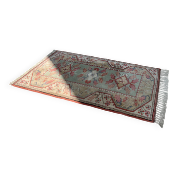 Vintage rug inspired by Art Deco.