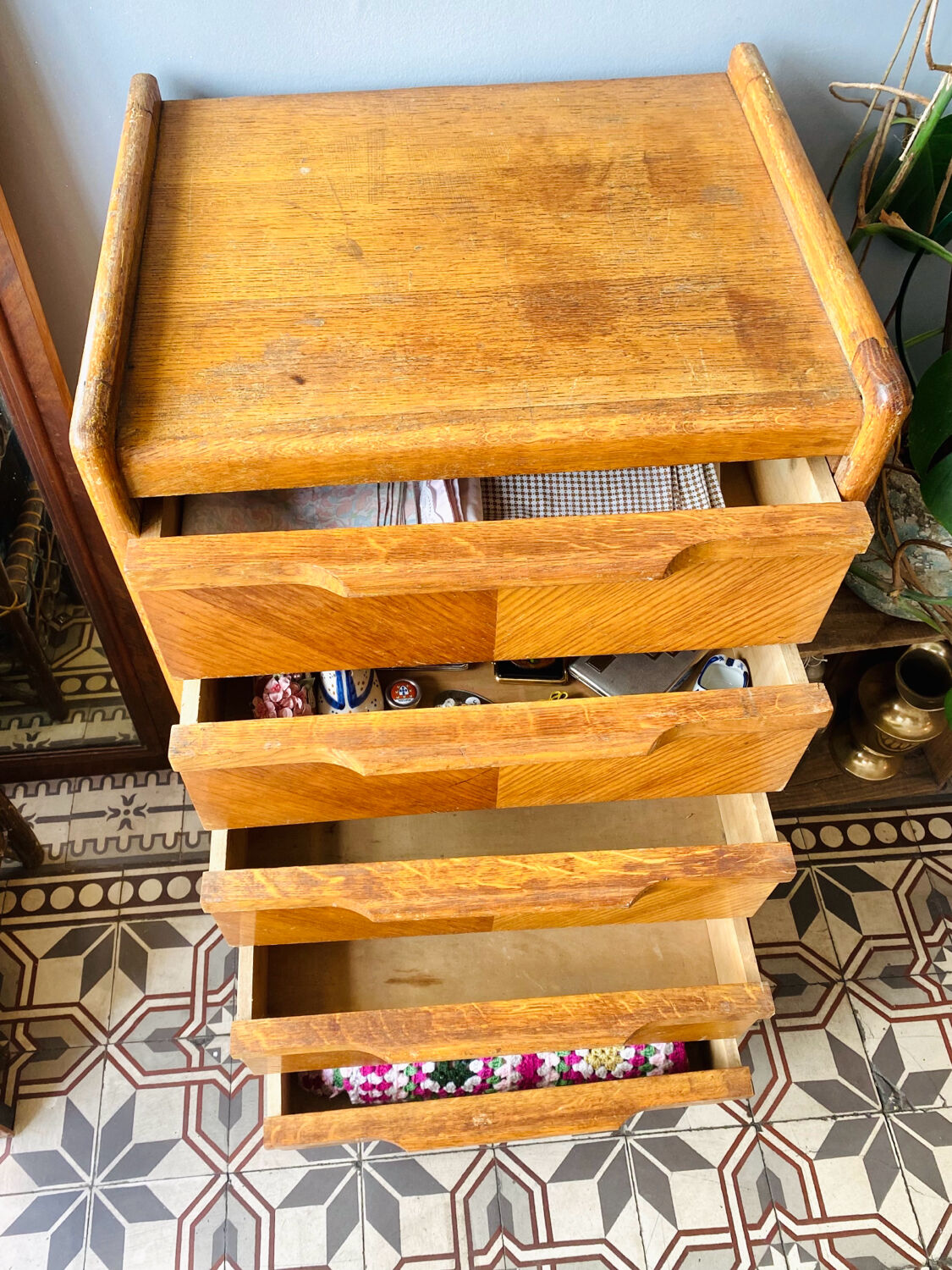 Small wooden chest of drawers from the 1950s.