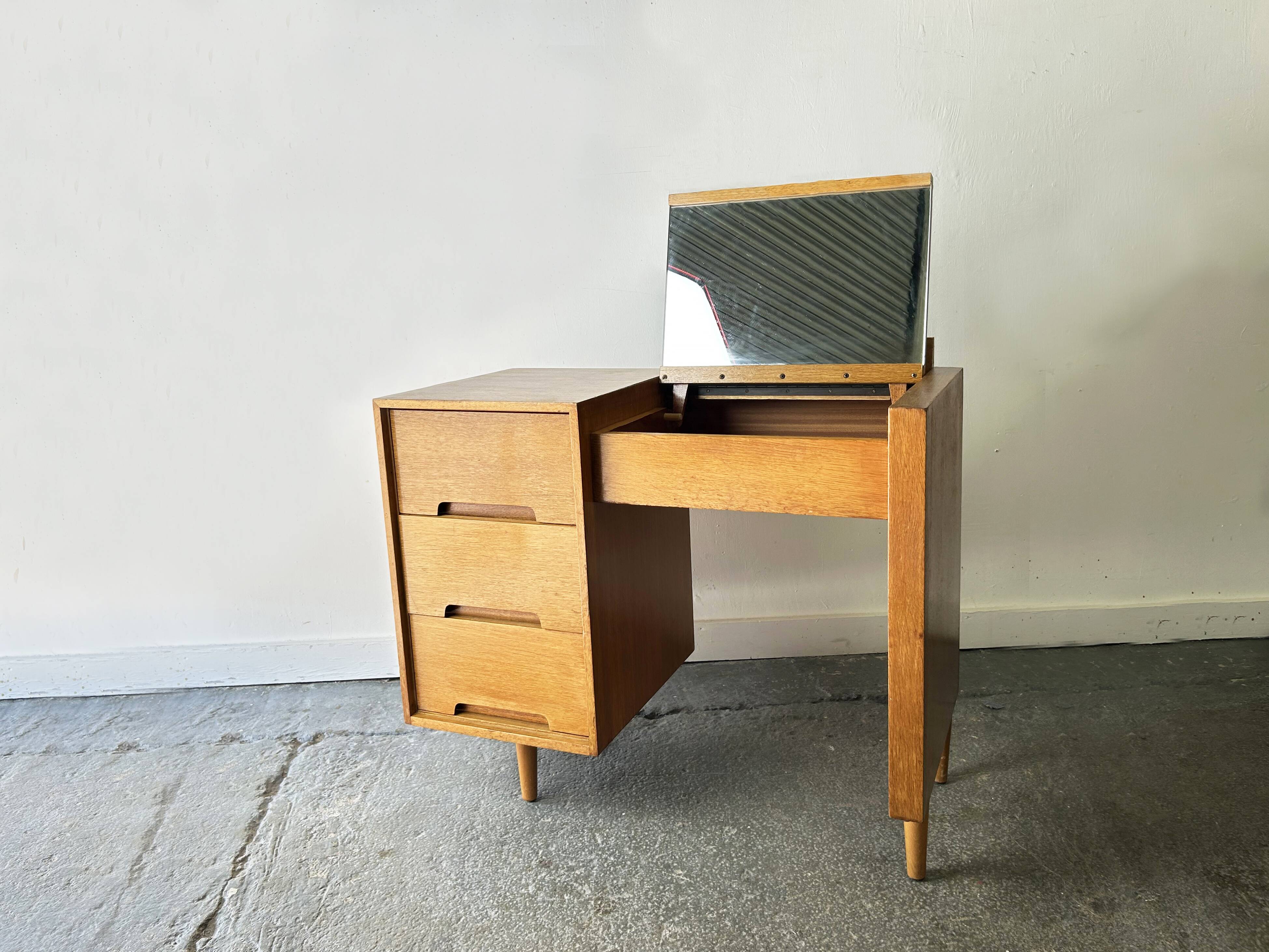 Rare Mid-Century Dressing Table or desk by John & Sylvia Reid for Stag 1950