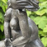 Sculpture Woman