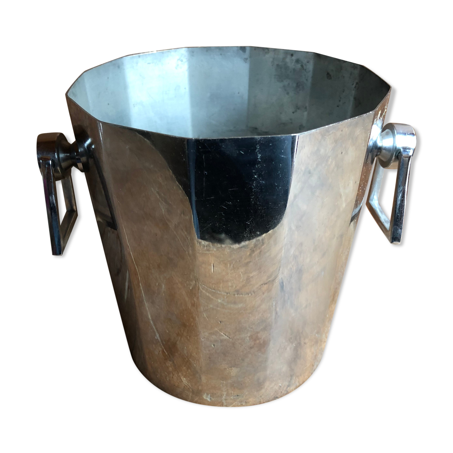 Old bucket