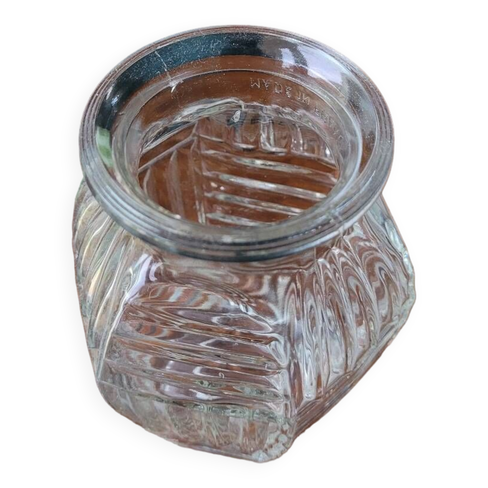 Vase à bulbe strié