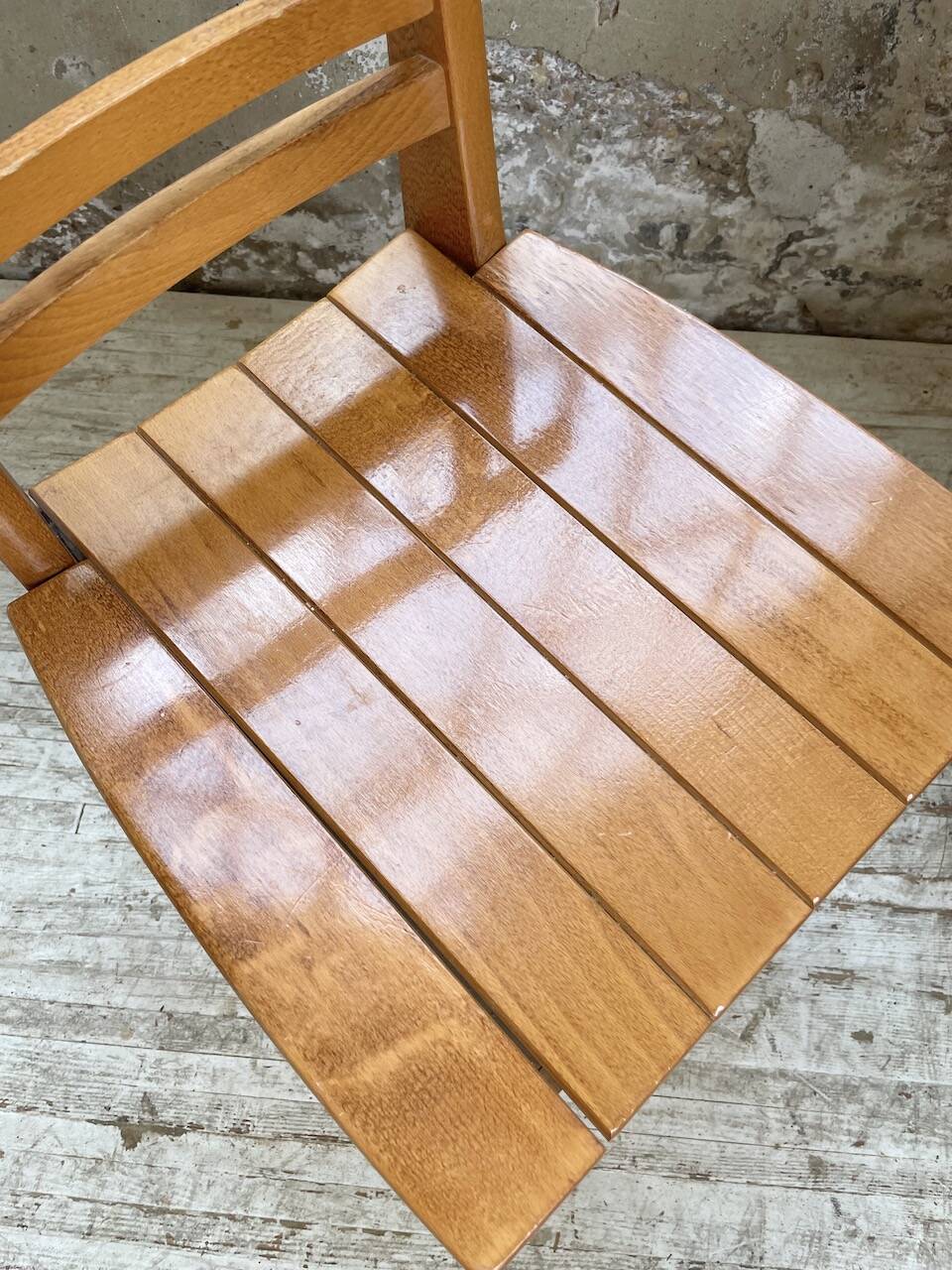 4 golden oak chairs