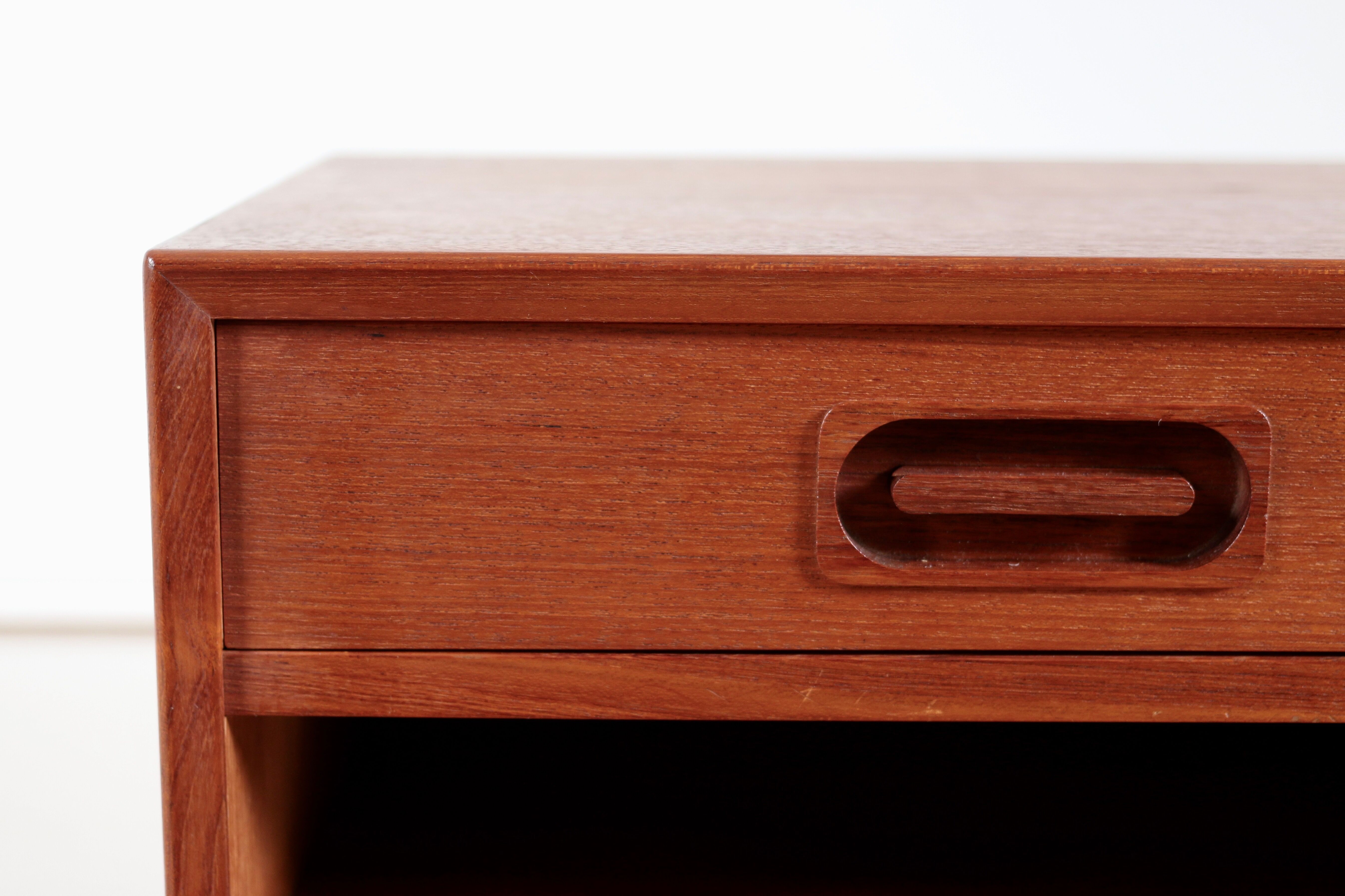 Scandinavian teak bedside pair Johannes Andersen