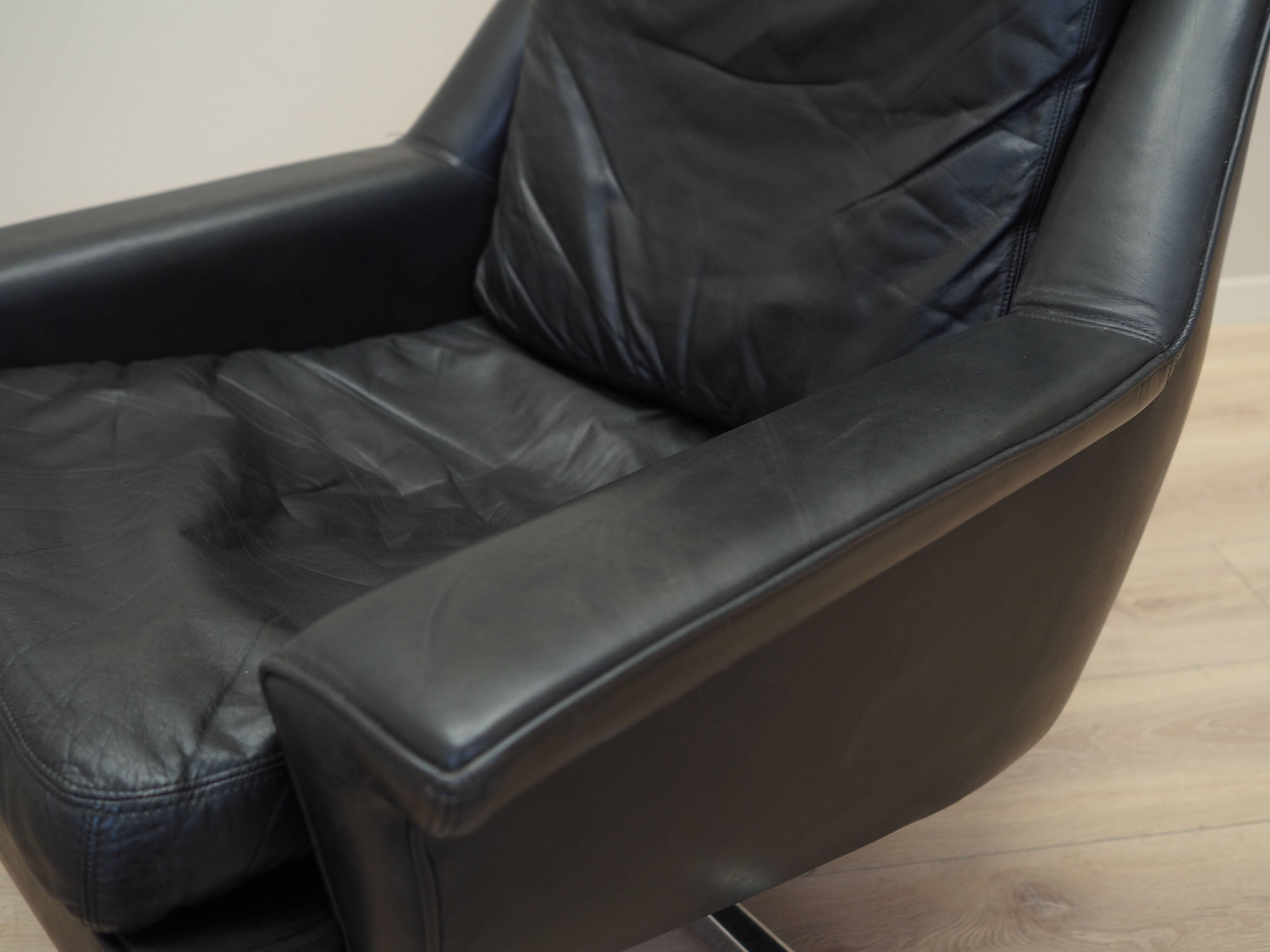 Swivel armchair, Danish design, 1970s, designer: Werner Langenfeld, manufac