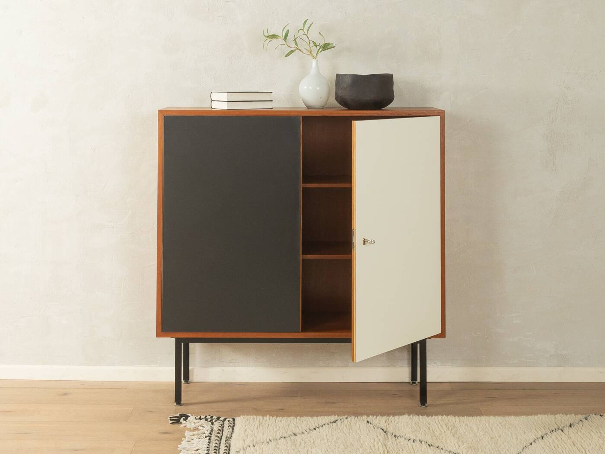 Mid-century chest of drawers from the 1950s by Oldenburger Möbelwerkstätten