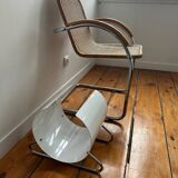 80's design and vintage magazine rack