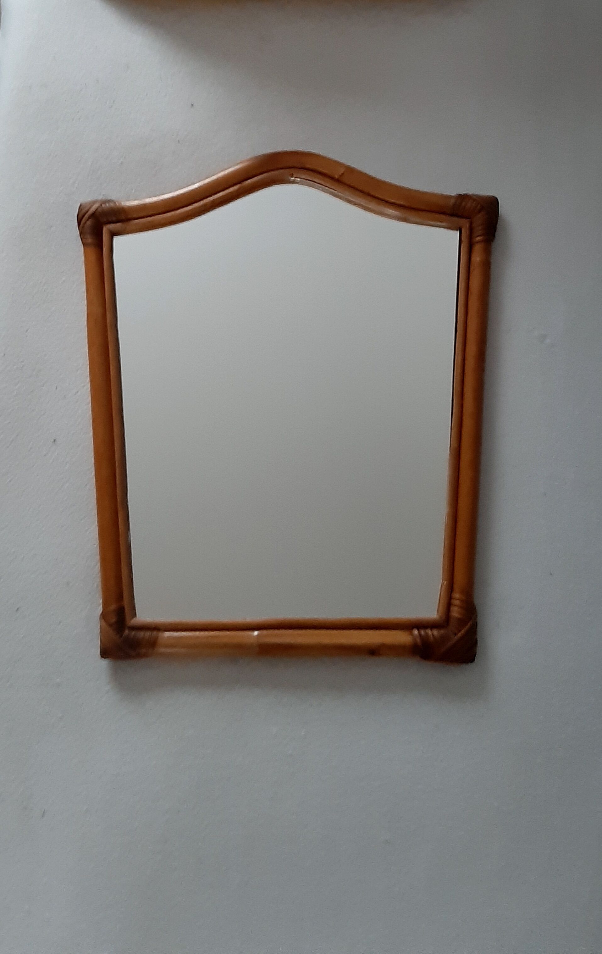 Rattan mirror 40x47cm