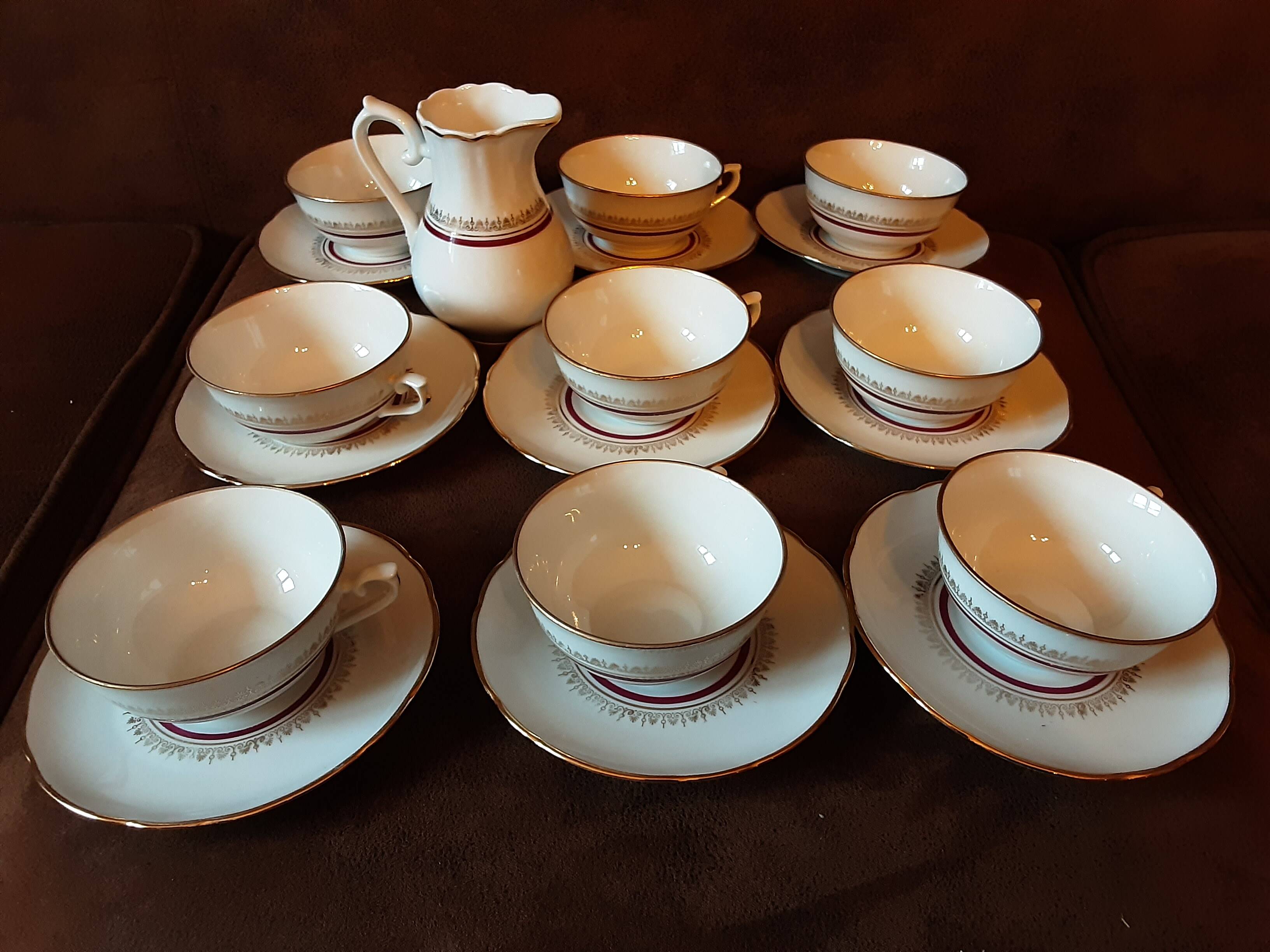 Ensemble à café F D véritable porcelaine