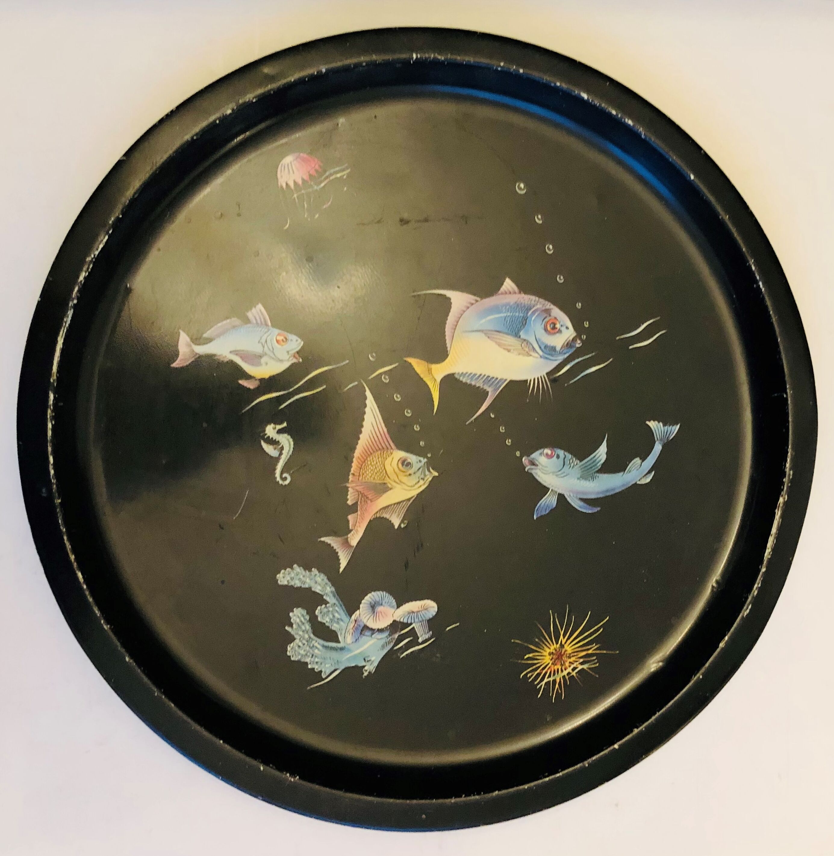 Old tray in lacquered sheet metal