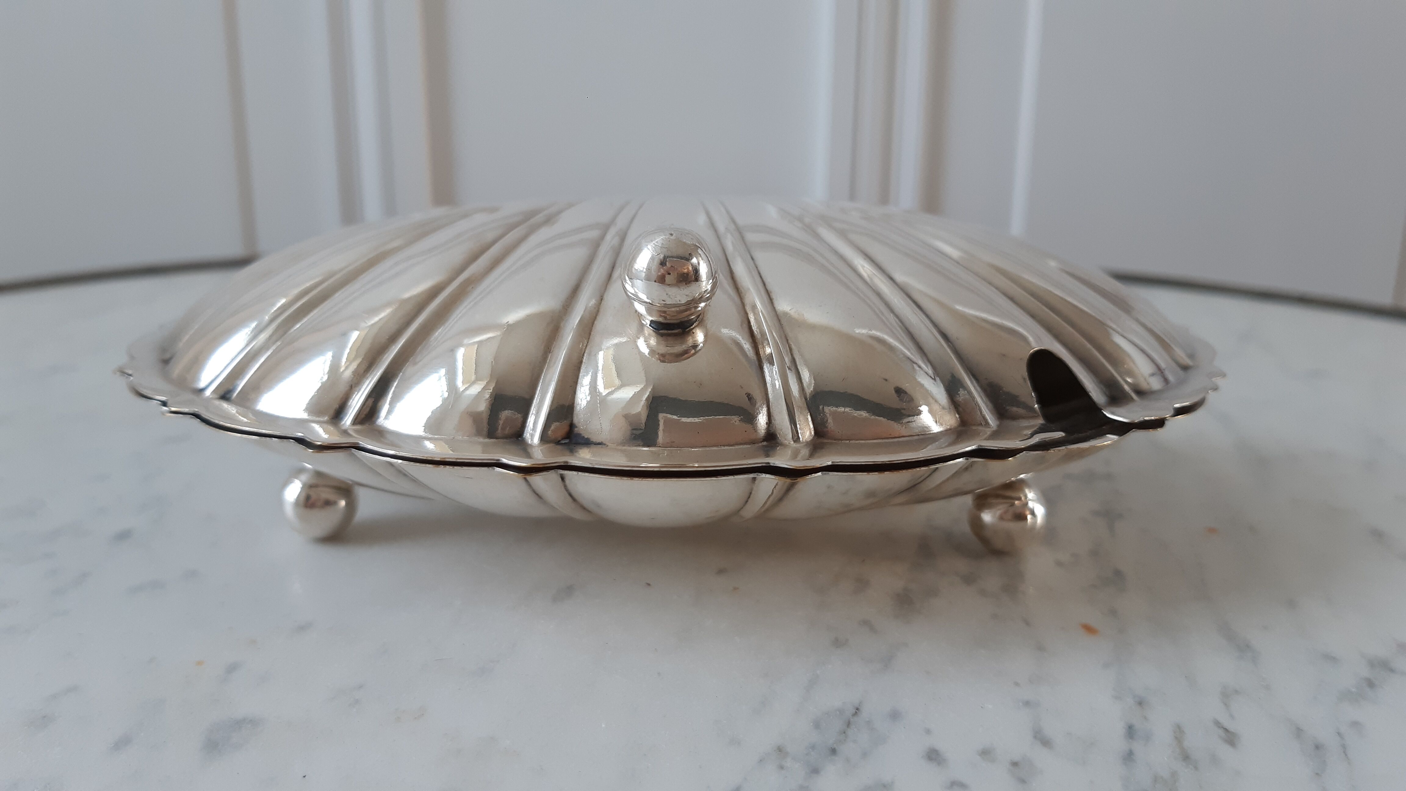 Butter dish / empty pocket shell silver metal years 40-50 hallmarked